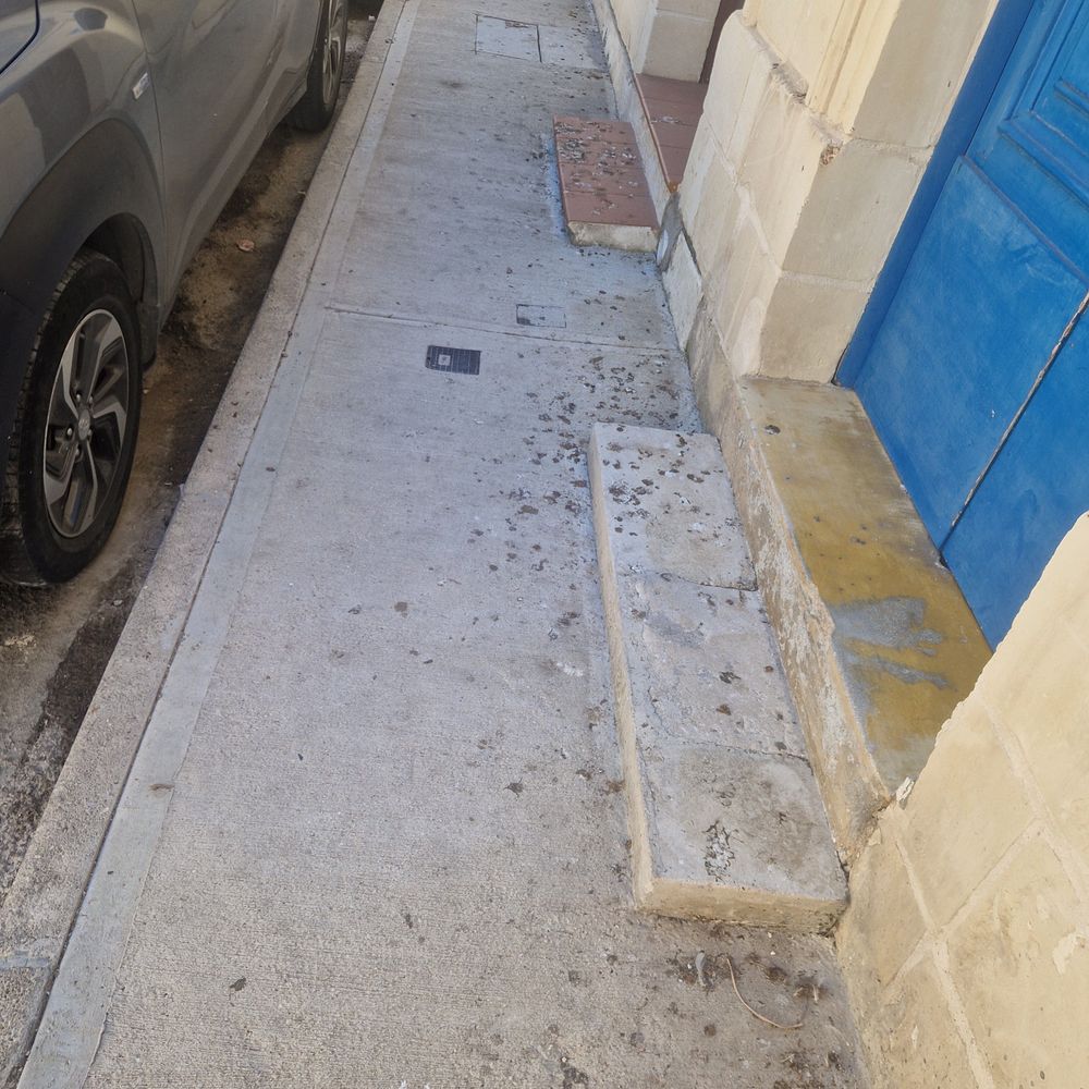 Pavements dirty