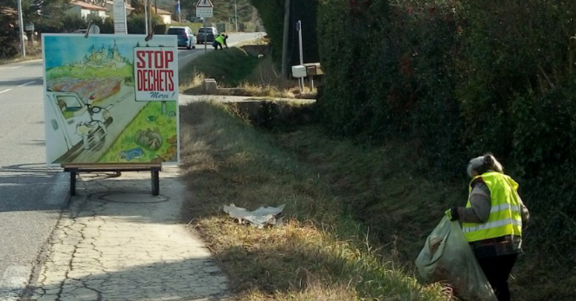 Ramassage des déchets bord de route à Rians